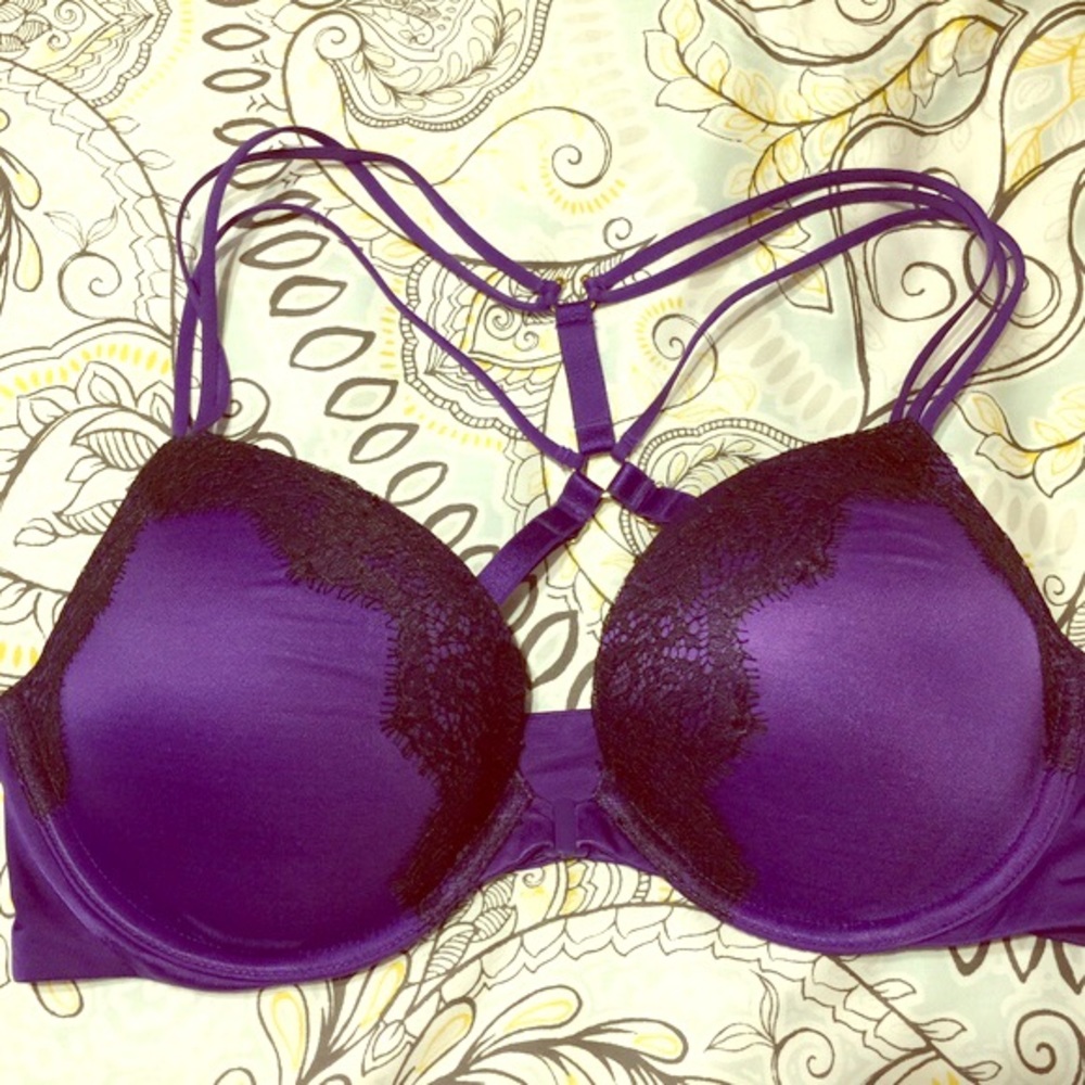 Victoria Secret Push Up Bra